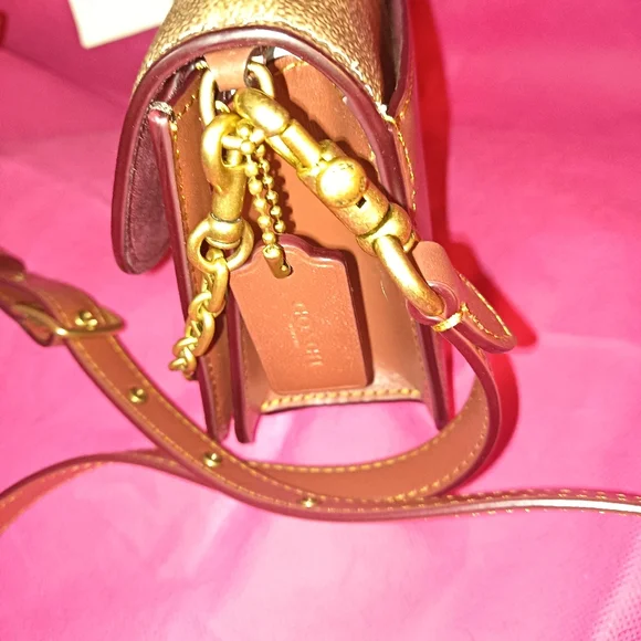Coach Handbag, Authentic - Picture 3 of 7